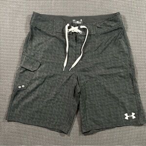 Under Armour HeatGear Black Board Shorts Mens Size 34 Loose Fit Swim Surf